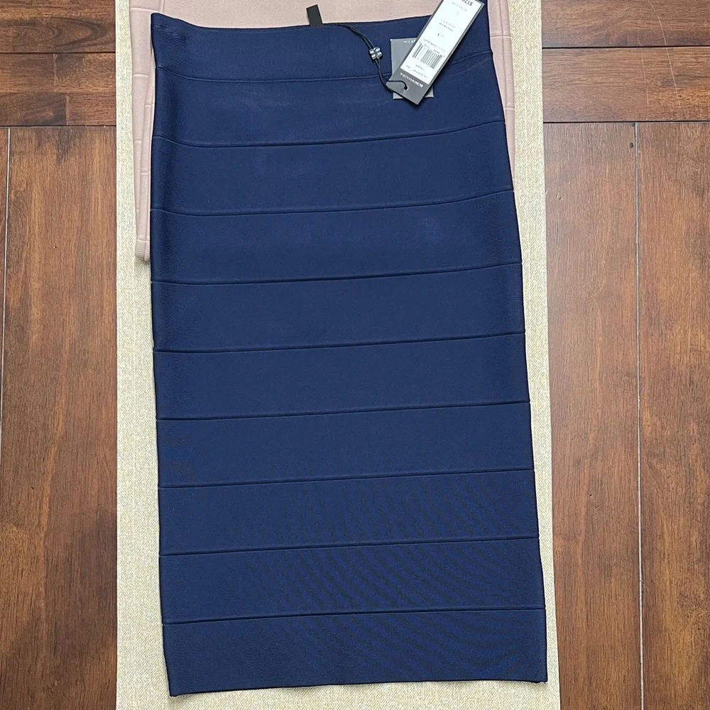 ❤️BCBGMaxAzria Leger Dark Navy Bandage Pencil Skirt